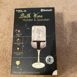 NEW wine holder / speaker